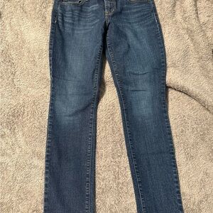 Old Navy Women's Straight Leg Jeans in Dark Blue